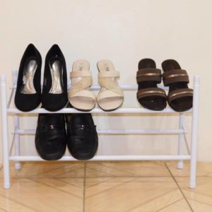 Expandable/Stackable Shoe Rack