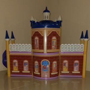 Splendid Palace Doll House
