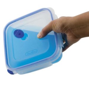 Sterilite 0.9 litre food storage container